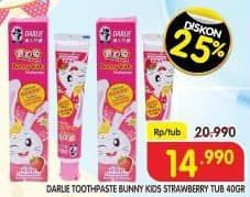 Promo Harga Darlie Toothpaste Bunny Kids for Kid Strawberry 40 gr - Superindo