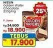 Promo Harga Nissin Golden Wafers Chocolate 300 gr - Indomaret