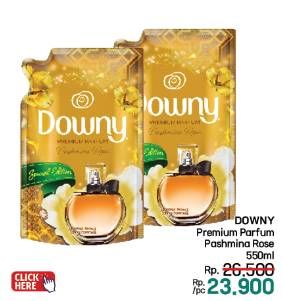 Promo Harga Downy Premium Parfum Pashmina Rose 550 ml - LotteMart