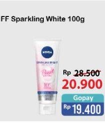 Promo Harga NIVEA Facial Foam Sparkling White 100 ml - Alfamart