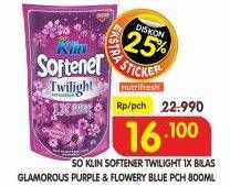 Promo Harga SO KLIN Softener Twilight Sensation Glamorous Purple, Flowery Blue 800 ml - Superindo