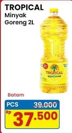 Promo Harga Tropical Minyak Goreng 2000 ml - Indomaret