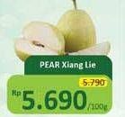 Promo Harga Pear Xiang Lie per 100 gr - Alfamidi