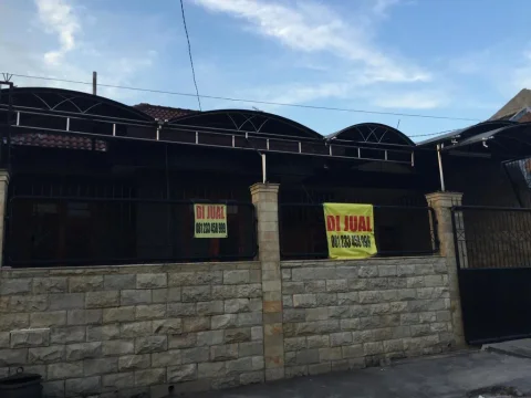 Rumah Siap Huni Karang Asem Indah Surabaya
