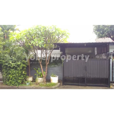 Rumah Asri Kupang Indah Surabaya