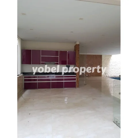 RUMAH SIAP HUNI GALAXY BUMI PERMAI SURABAYA ADA KOLAM RENANG 