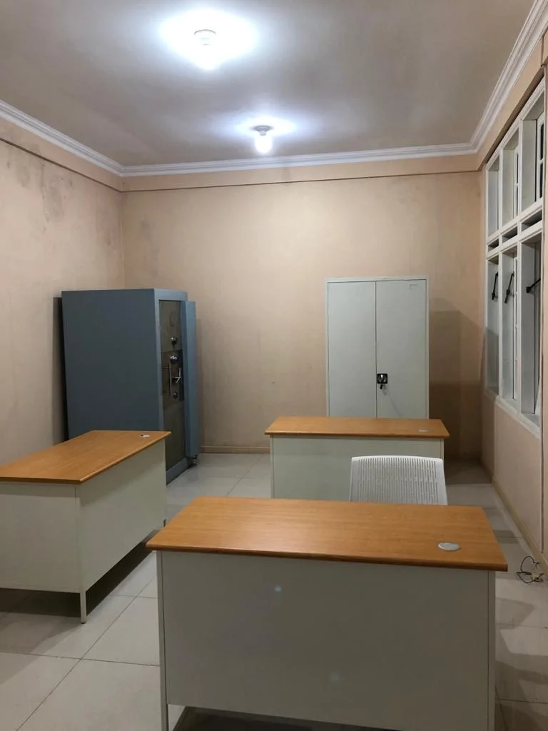 Rumah Raya Darmo Indah Surabaya — foto 5