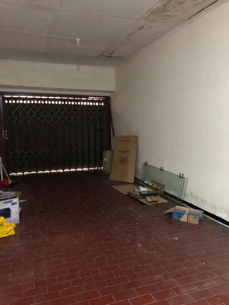Rumah Strategis Nyaman Dharmahusada Indah Utara Surabaya — foto 5
