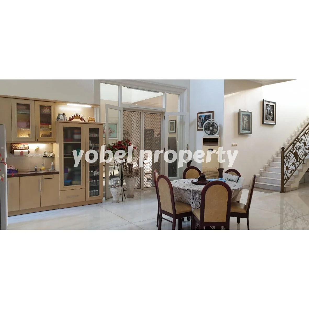 RUMAH LUX DHARMAHUSADA INDAH SURABAYA — foto 4
