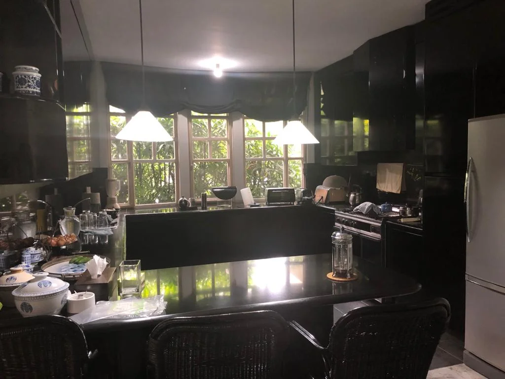 Rumah Raya Jemursari Surabaya Lokasi Strategis — foto 2