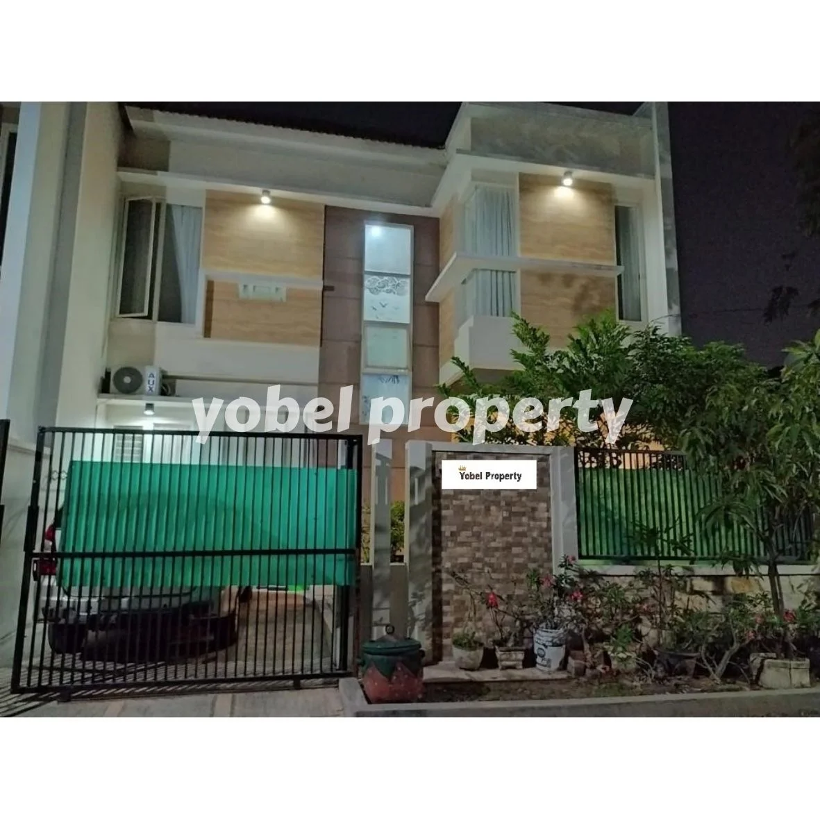 RUMAH MINIMALIS DUA LANTAI MANYAR JAYA SURABAYA — foto 1