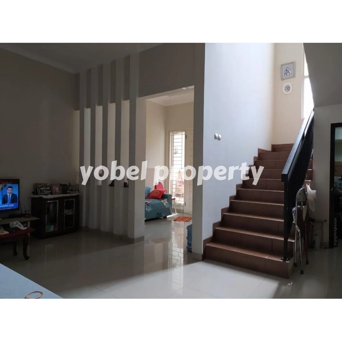 RUMAH MINIMALIS DUA LANTAI MANYAR JAYA SURABAYA — foto 4