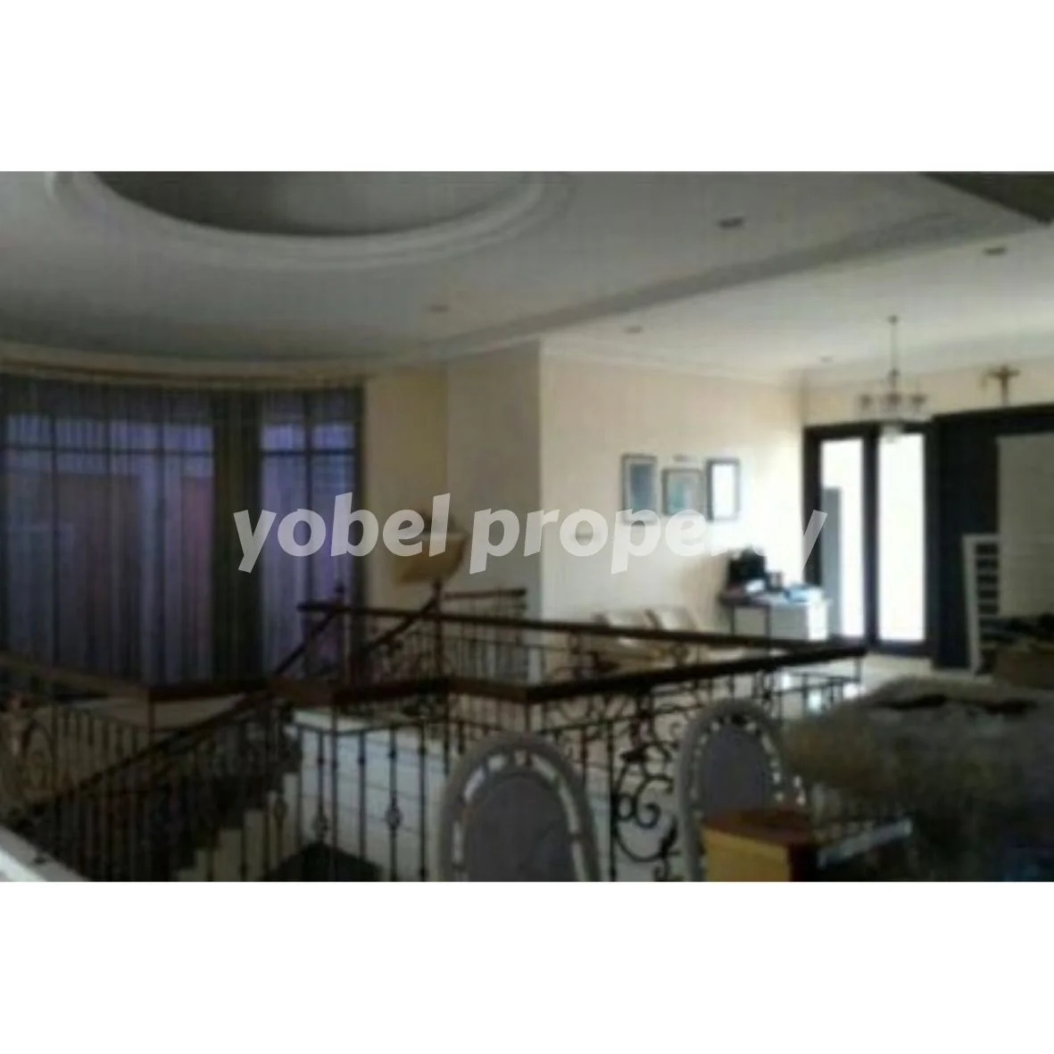 RUMAH MEWAH TENGGILIS SURABAYA — foto 5