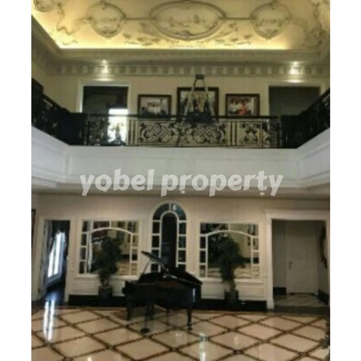 RUMAH MEWAH TENGGILIS SURABAYA — foto 3
