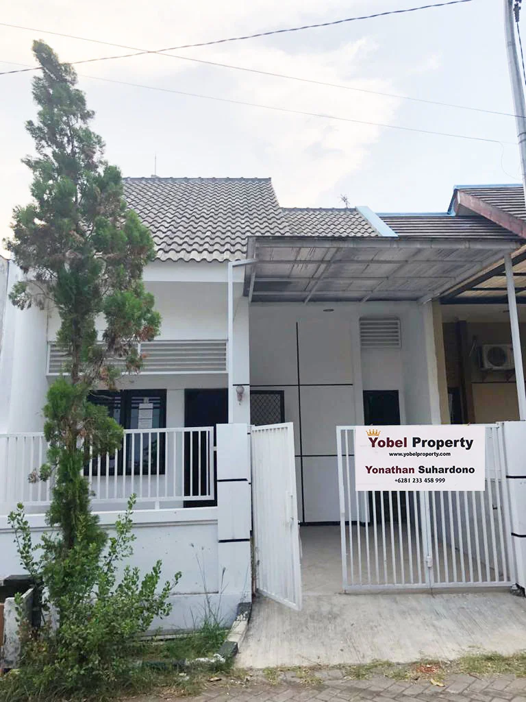 Rumah Siap Huni di Wiguna Selatan Surabaya — foto 1