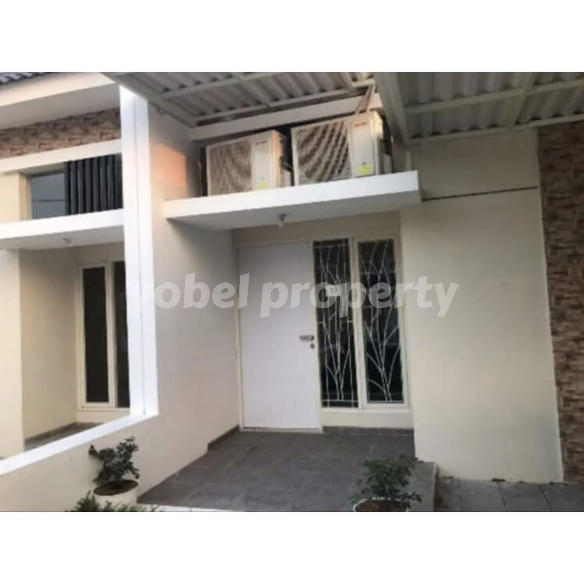 Rumah Minimalis Deltasari Sidoarjo — foto 1