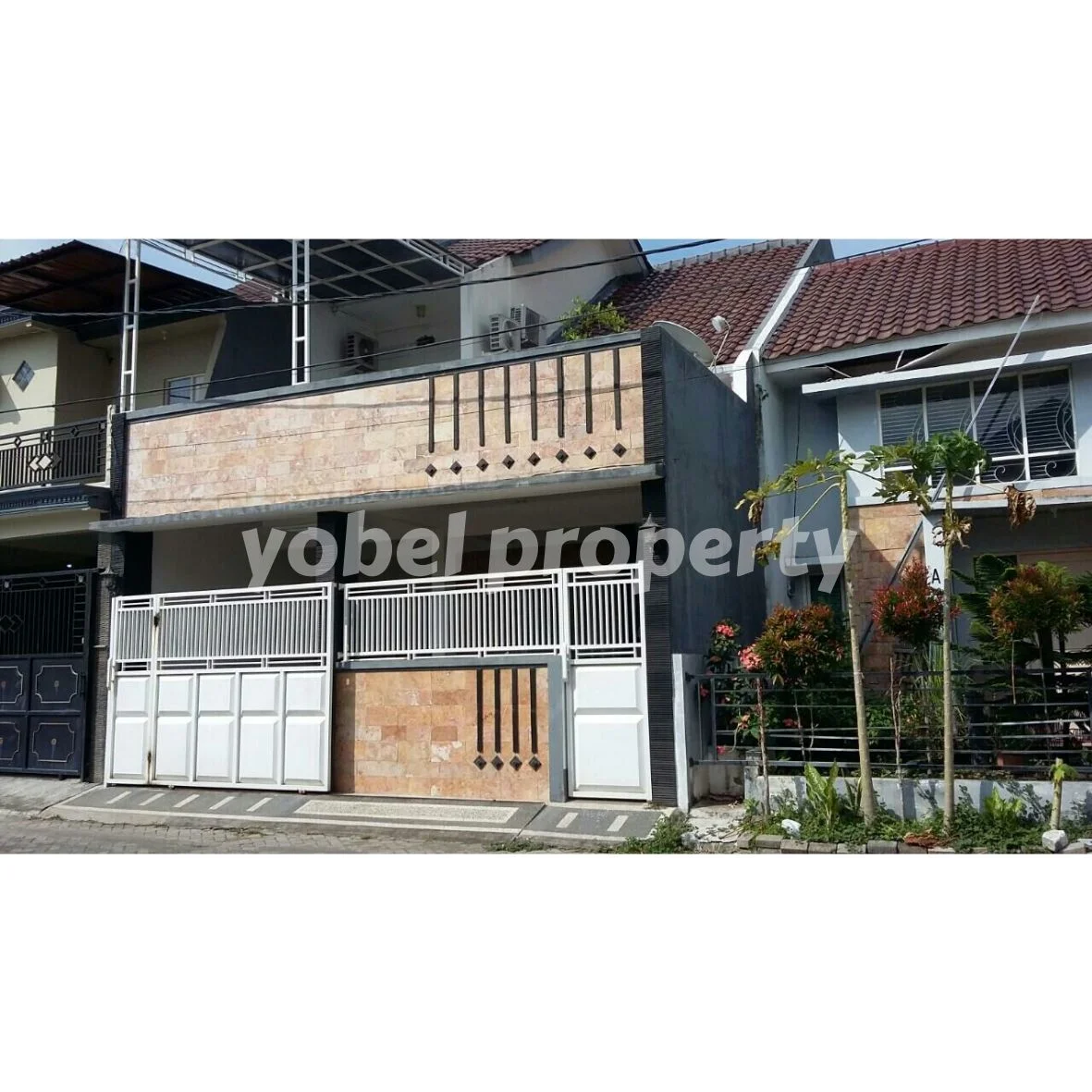 RUMAH MINIMALIS SEDERHANA WONOREJO SURABAYA — foto 1