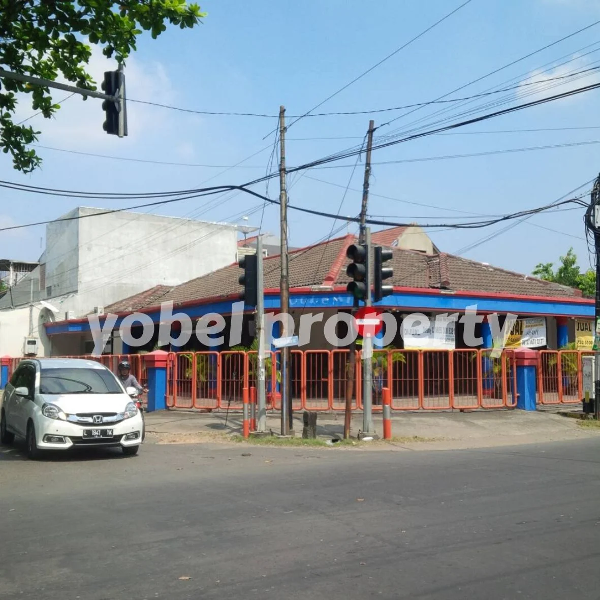 BANGUNAN COCOK UNTUK KOMERSIAL AREA DI DARMO INDAH BARAT SURABAYA — foto 1