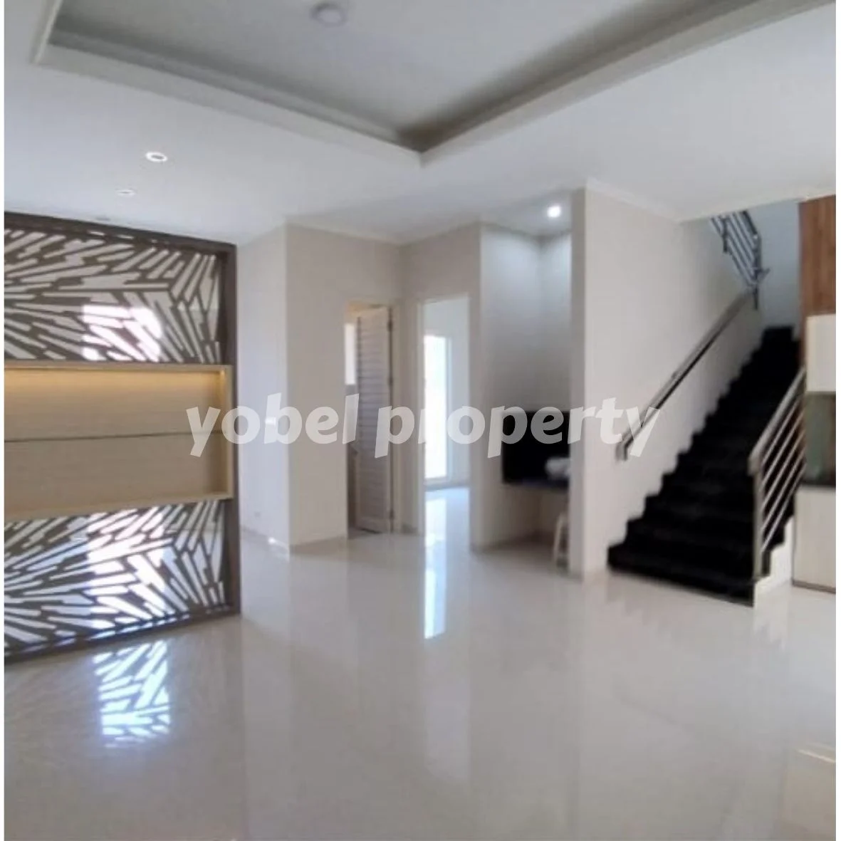 RUMAH BARU NYAMAN MANYAR JAYA SURABAYA — foto 4